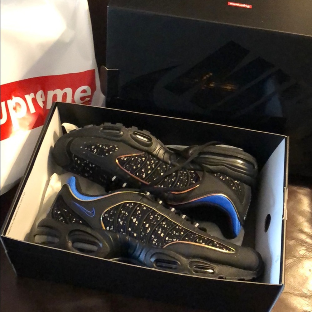 Air Max Tailwind IV / S, Nike Supreme, New